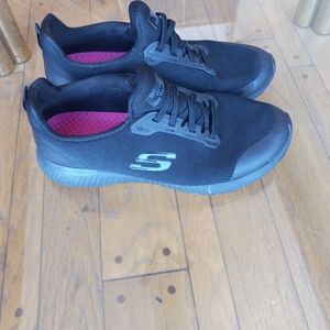 SALE SKECHERS Memory Foam Squad SR Black Work Women's Sneakers